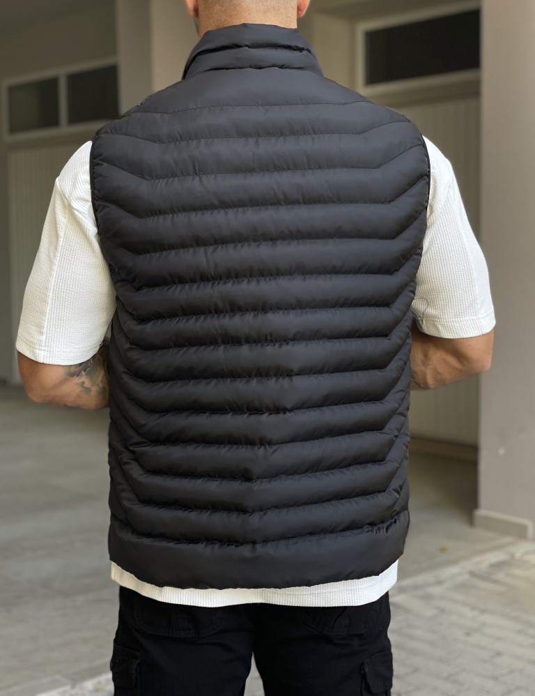 Ανδρικό μαύρο αμάνικο μπουφάν καπιτονέ 3417 φωτογραφία